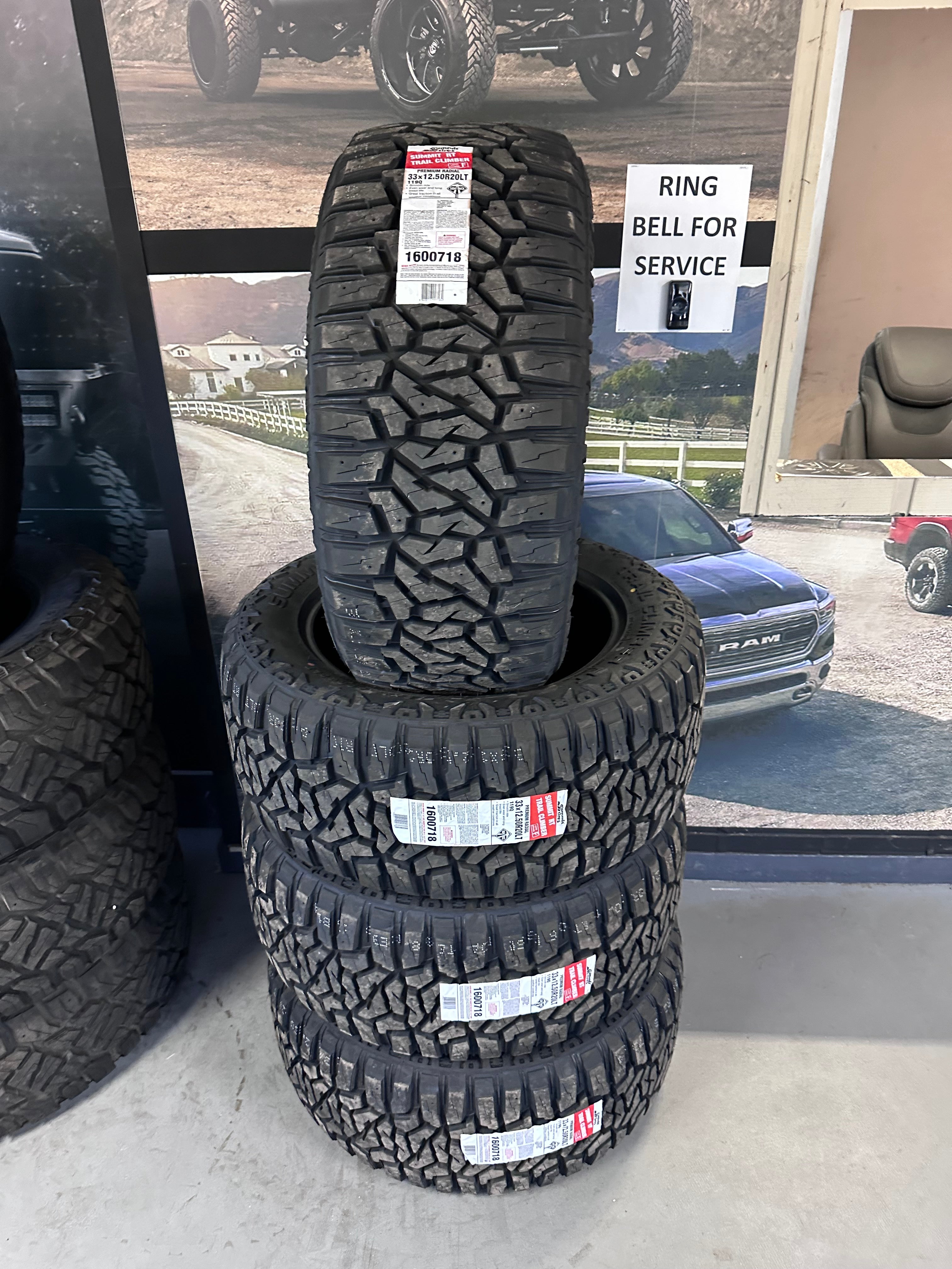 Set of FOUR Summit RT 12ply 33x12.50r20 Offroad Tires w/Mount